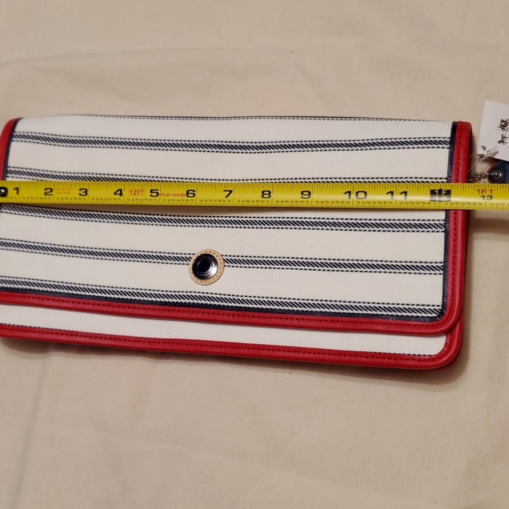 Coach clutch New - Picture 6 of 9